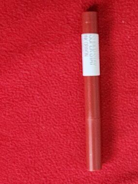 Maybelline New York SuperStay Ink Lip Crayon .04oz Color 135 Make Moves
